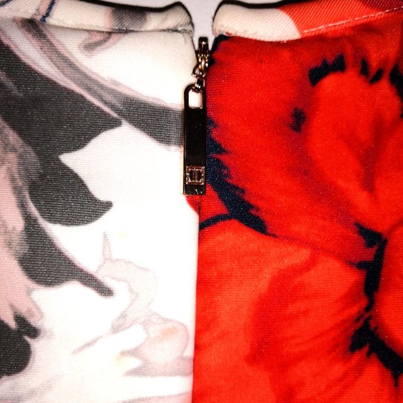 Fall Floral Dress - Picture 4 of 4